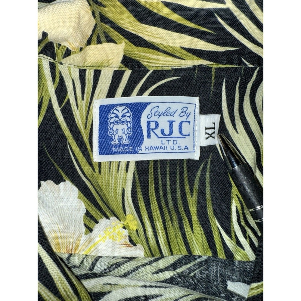 VTG Styled By RJC Button Up Shirt Men's XL Hibiscus Palms Hawaiian‎ USA Made - Picture 5 of 5